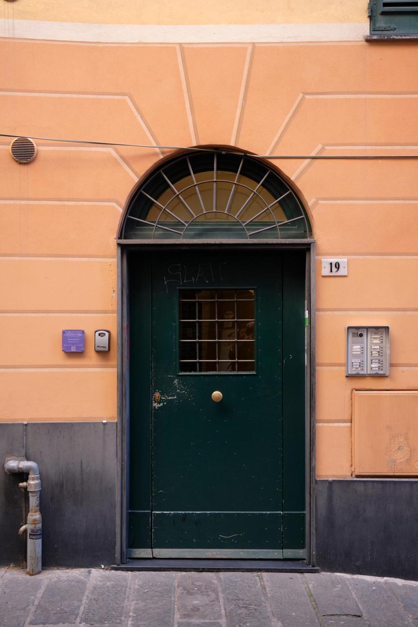 Prione'S Apartment Bis Genova Kültér fotó